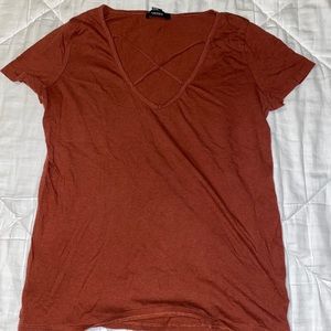 cross front , v-neck t shirt